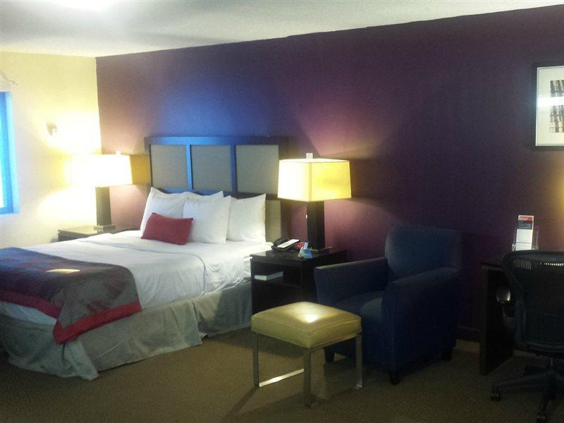 Ramada By Wyndham Rockaway Ξενοδοχείο Εξωτερικό φωτογραφία