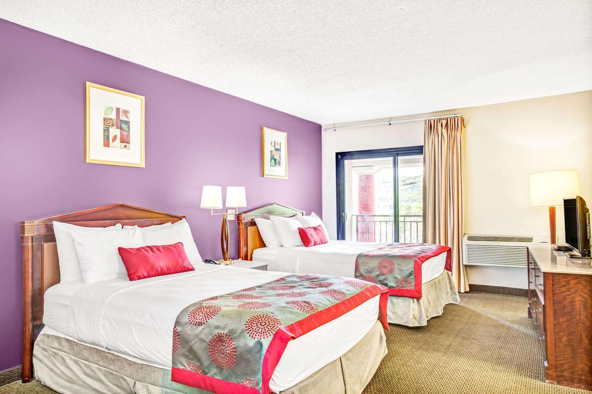 Ramada By Wyndham Rockaway Ξενοδοχείο Εξωτερικό φωτογραφία